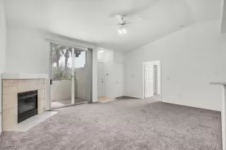 Photo #2: 2315343 Listing