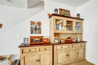 Photo #6: 2315344 Listing 