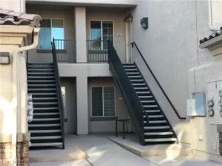 Photo #1: 2315377 Listing