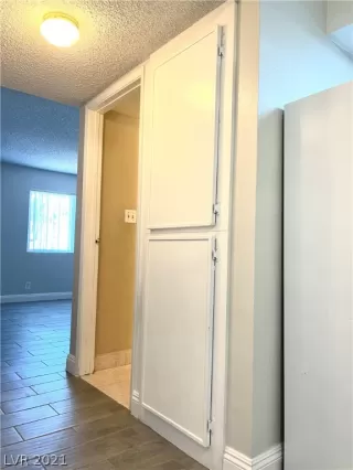 Photo #6: 2315407 Listing 