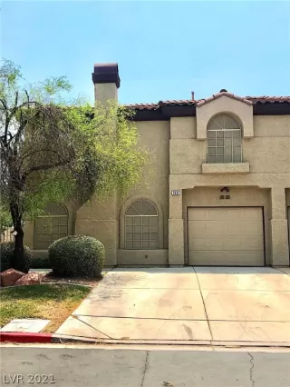 Photo #1: 2315494 Listing