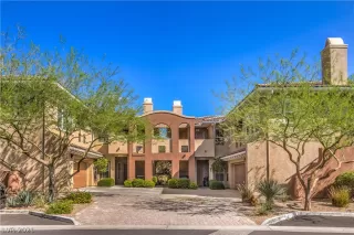 Photo #1: 2315535 Listing 