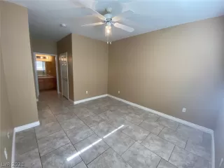 Photo #1: 2315563 Listing 