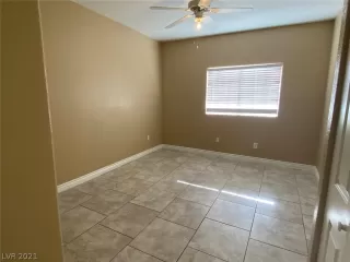 Photo #3: 2315563 Listing 