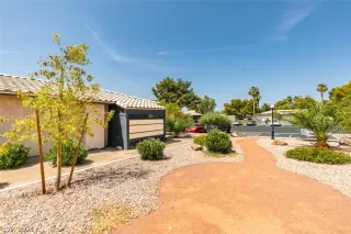 Photo #2: 2315573 Listing 