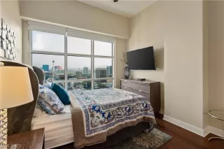 Photo #1: 2315708 Listing 