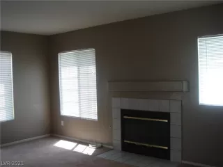 Photo #2: 2315735 Listing 