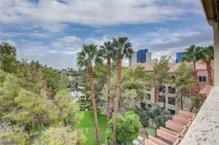Photo #1: 2315773 Listing
