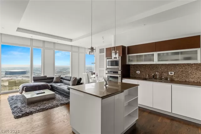 MLS: 2315779 Condo For Sale