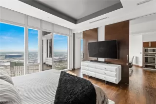 Photo #6: 2315779 Listing 