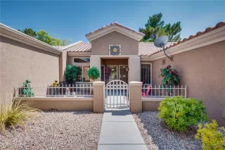 Photo #4: 2315892 Listing 