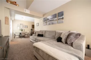 Photo #2: 2315936 Listing