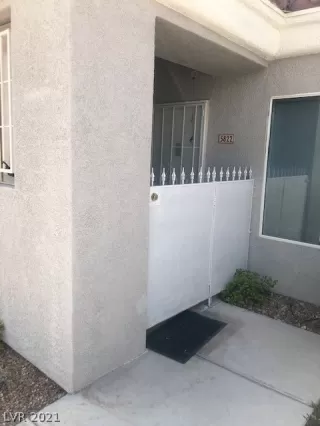 Photo #1: 2315958 Listing