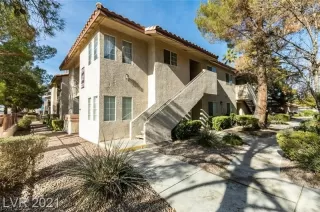 Photo #3: 2315965 Listing