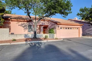 Photo #1: 2315977 Listing