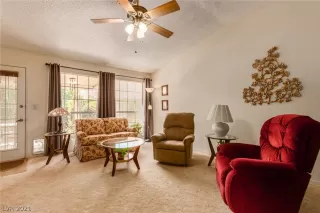 Photo #5: 2316012 Listing 