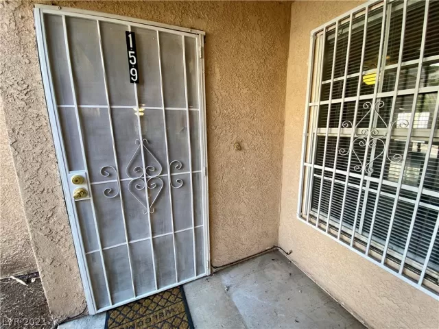 MLS: 2316013 Condo For Sale