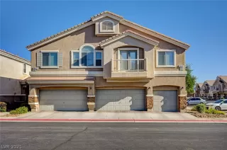 Photo #1: 2316024 Listing