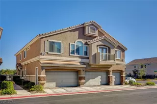 Photo #2: 2316024 Listing