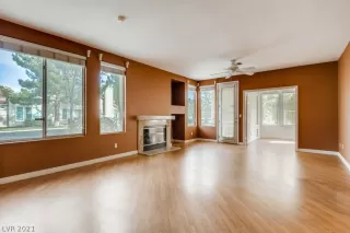 Photo #4: 2316053 Listing