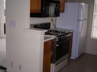 Photo #4: 2316062 Listing 