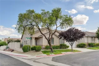 Photo #2: 2316064 Listing 