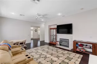 Photo #6: 2316064 Listing 