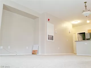Photo #3: 2316105 Listing 