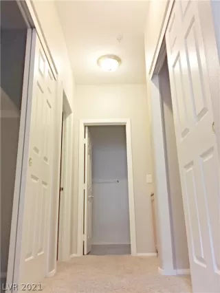 Photo #5: 2316105 Listing 