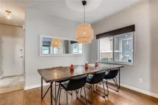 Photo #6: 2316112 Listing 