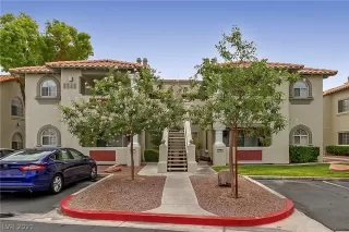 Photo #2: 2316131 Listing