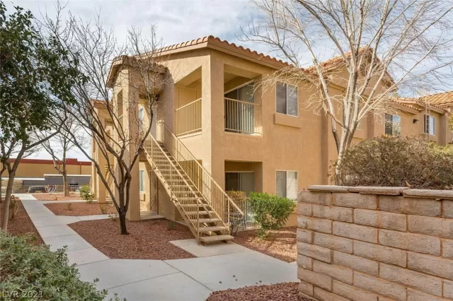 MLS: 2316147 Condo For Sale