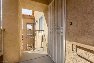 Photo #1: 2316147 Listing 