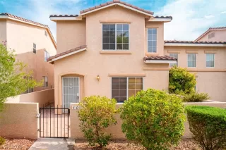 Photo #3: 2316192 Listing