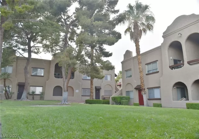 MLS: 2316202 Condo For Sale