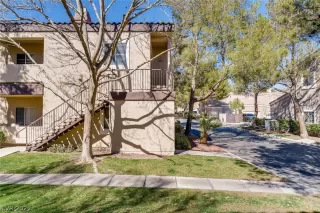 Photo #2: 2316212 Listing