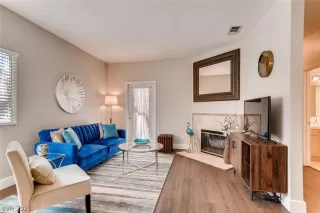 Photo #3: 2316212 Listing