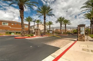 Photo #1: 2316238 Listing 