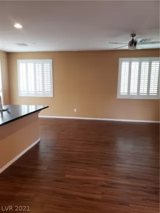 Photo #5: 2316256 Listing 