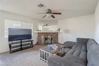 Photo #6: 2316265 Listing 