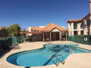 Photo #1: 2316315 Listing 