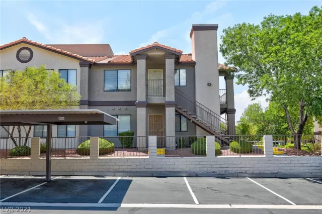 MLS: 2316317 Condo For Sale