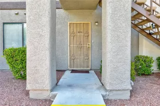 Photo #1: 2316317 Listing