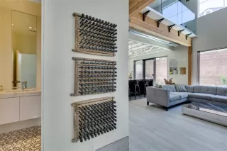 Photo #3: 2316322 Listing