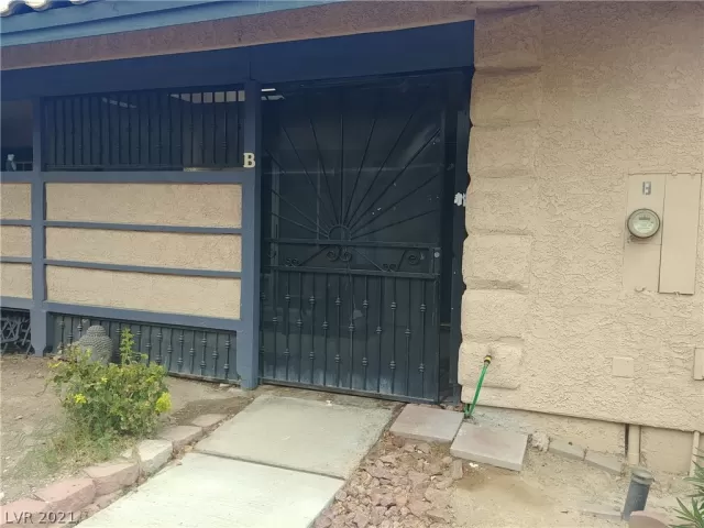 MLS: 2316331 Condo For Sale