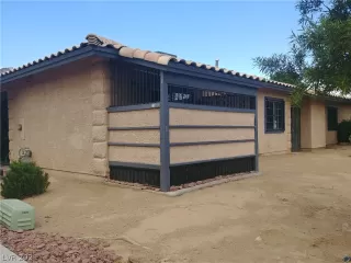 Photo #1: 2316331 Listing