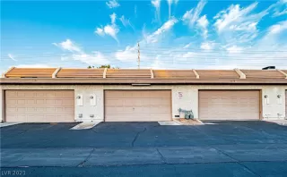 Photo #4: 2316338 Listing