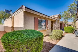 Photo #1: 2316353 Listing 