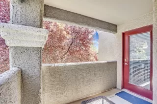 Photo #6: 2316392 Listing