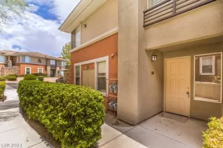 Photo #2: 2316430 Listing 